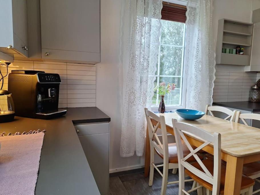 Privat Leilighet Pa Gard Med Badstue Og Nordlys Narvik Kültér fotó